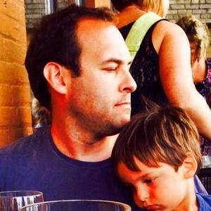 Meet your Posher, Yoli